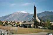 Fußball, Religion und Berge vereint