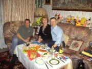 Mikly genießt die Gastfreundschaft bei Chugunovs