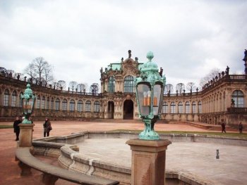 Zwinger.