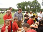 ... beim Fußball-Schach-Vergleichskampf