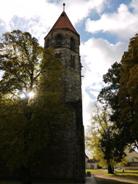 Akener Verteidigung hält