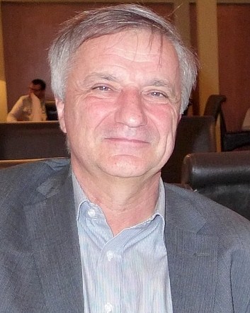 Dr. Michael Negele