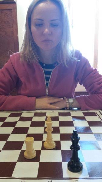 Valeria, the (non)-chess-player