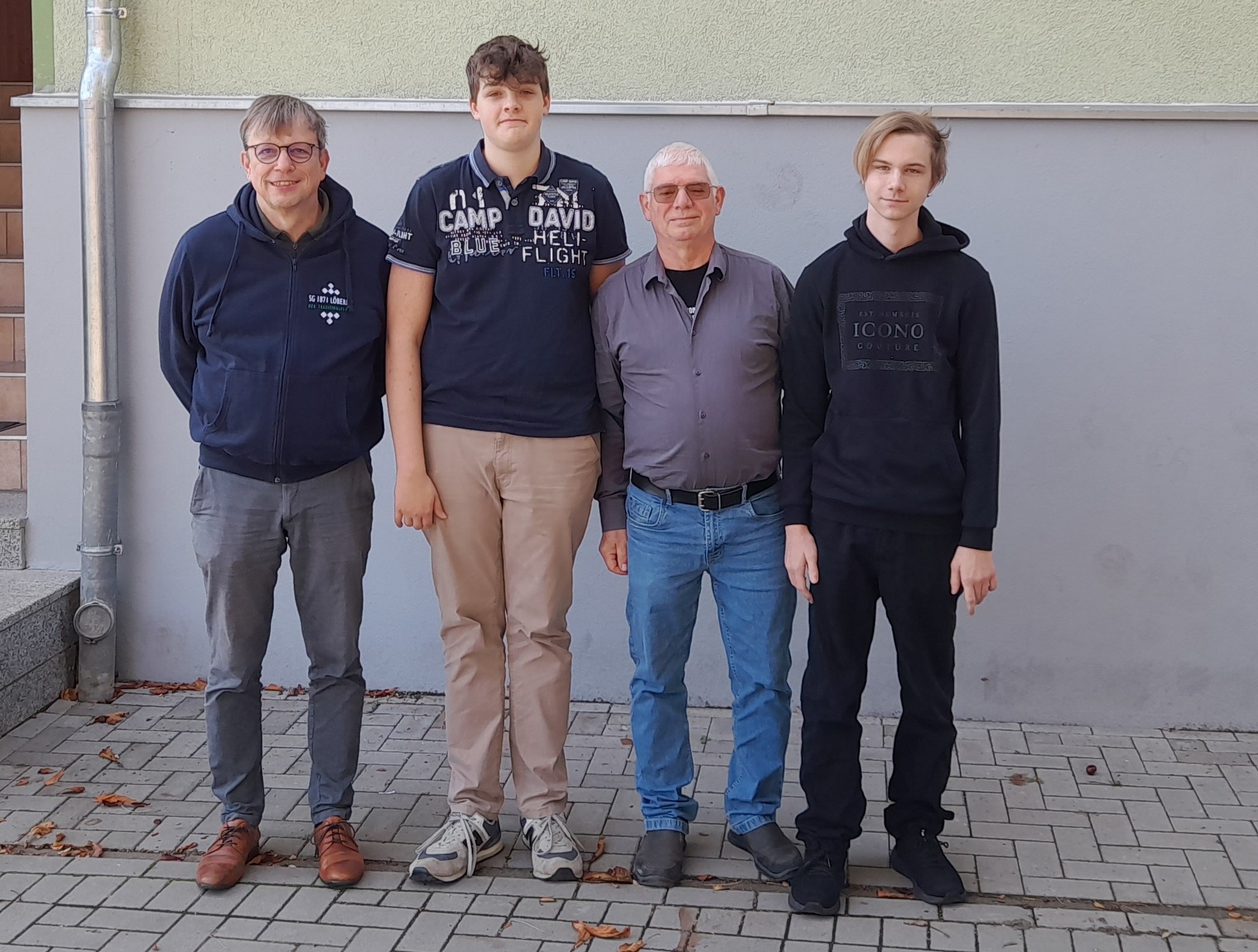 Team Löberitz II: Thomas H., Noah, Chevalier, Falk Team Löberitz II: Thomas H., Noah, Chevalier, Falk